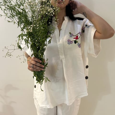 Ikriit’m - Freesize White Serene Stich Linen Shirt