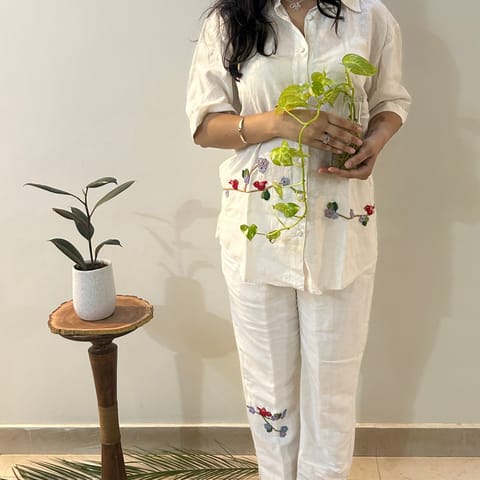 Ikriit’m - White Serene Stich Linen Shirt & Trouser Set