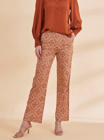 B77 Life - NOORAT - Printed Organic Cotton Trousers