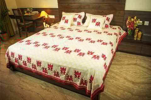 Earthan - Gulabi - Hand block printed cotton bed sheets and pillow cases