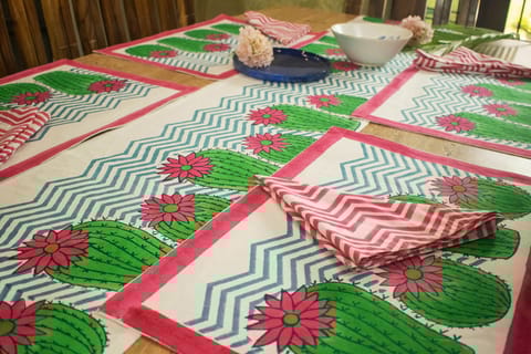 Earthan - Registani Gulab- Hand block printed table linen set