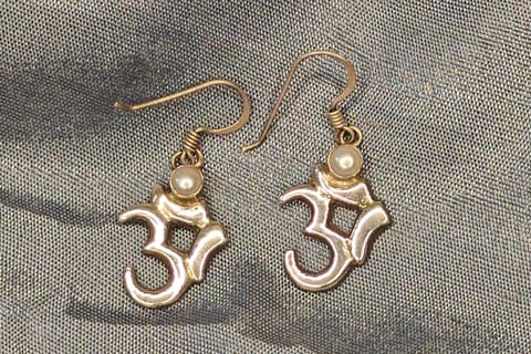 Earthan - 925 Sterling Silver Om Symbol Pearl Drop Earrings