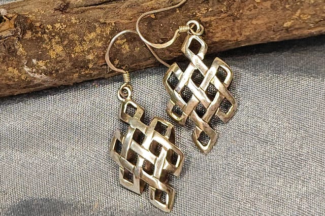 Earthan - Sterling Silver Dangly Eternal Knot Earrings