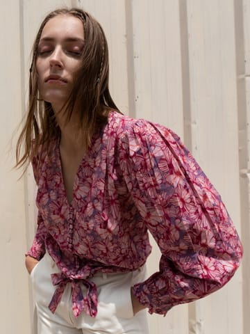97-MOTIFS - Summer Lovin' Front-Tie Top