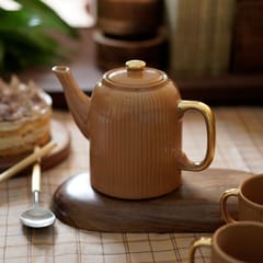 Courtyard-Baardez Tea Pot