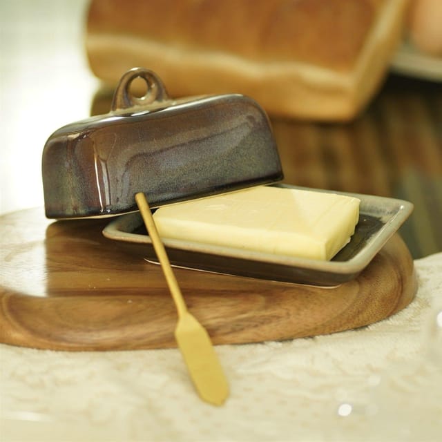 Courtyard-CORJUEM BUTTER DISH with SPREADER
