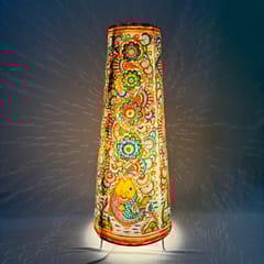 Sindhe Siva - Tholubommalata 25-Inch Fish Design Floor Lamp