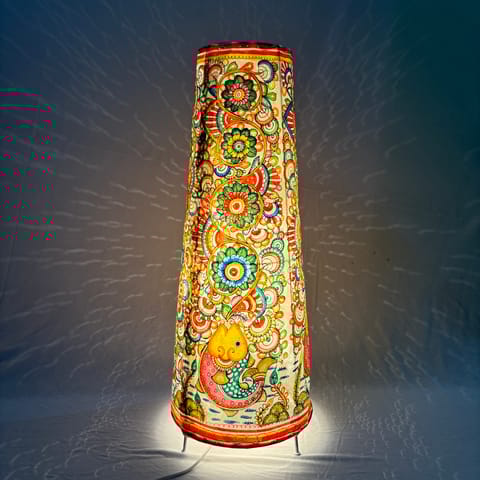 Sindhe Siva - Tholubommalata 25-Inch Fish Design Floor Lamp