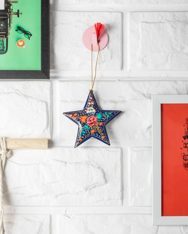 Sabroza Arts - Paper machie star