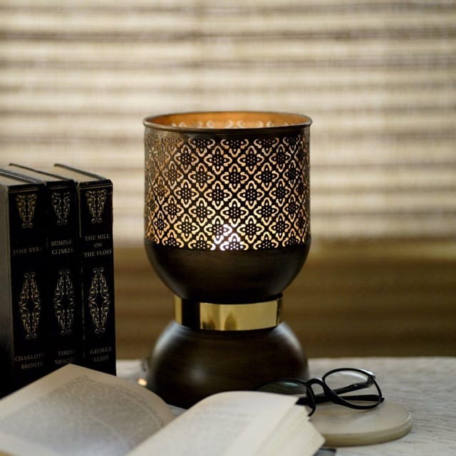 Courtyard- Ajrakh Table Light